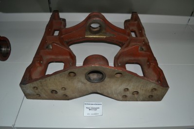 Брус передний МТЗ-1221 со втулкой