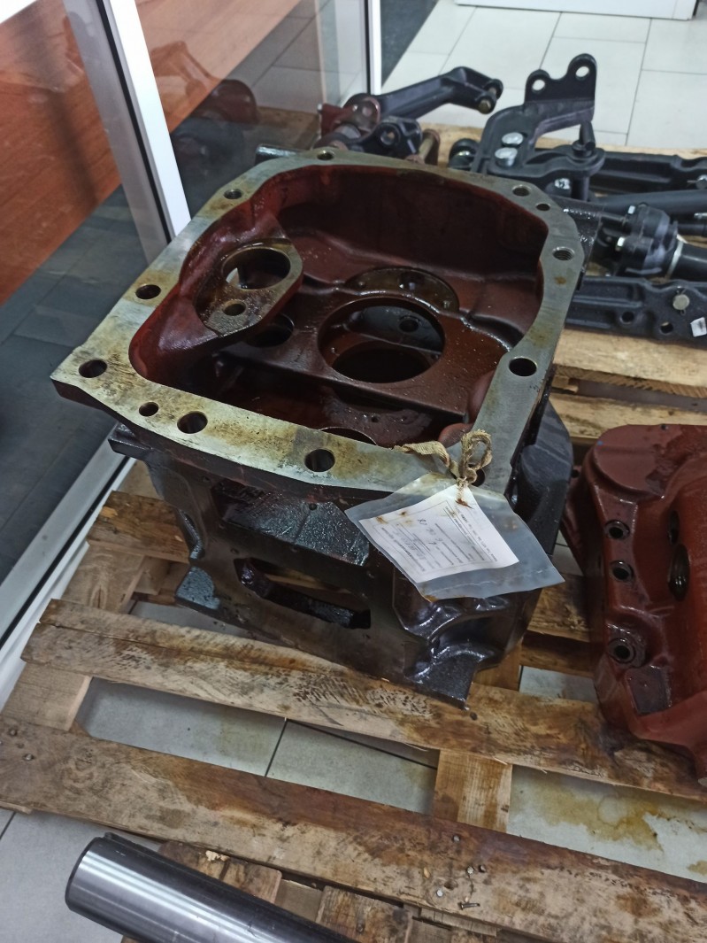 Корпус сцепления  МТЗ-1221 — 1