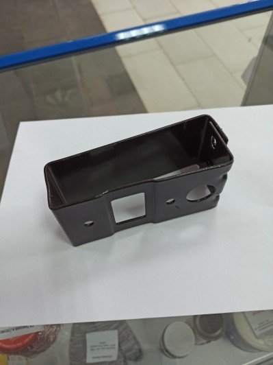 Кронштейн заднего фонаря