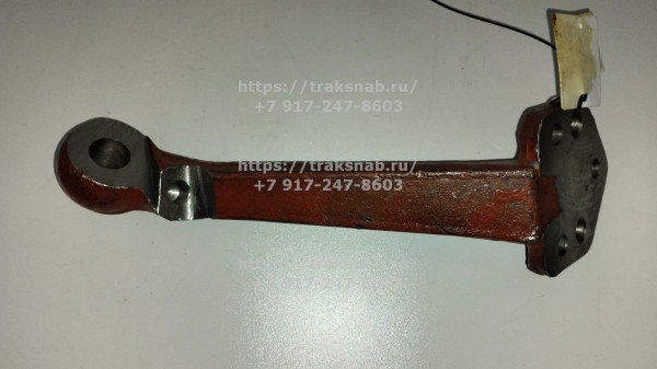 Рычаг переднего моста правый под дозатор — 1
