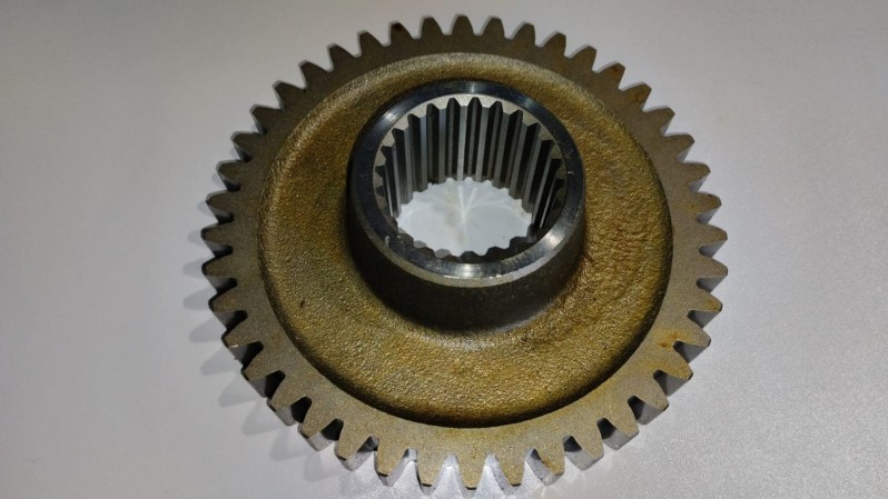 Шестерня промежуточного вала КПП МТЗ-1221 42зуб. — 1