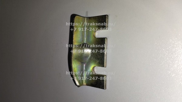 Кронштейн  фиксатора рамки заднего стекла кабины МТЗ (УК) — 1