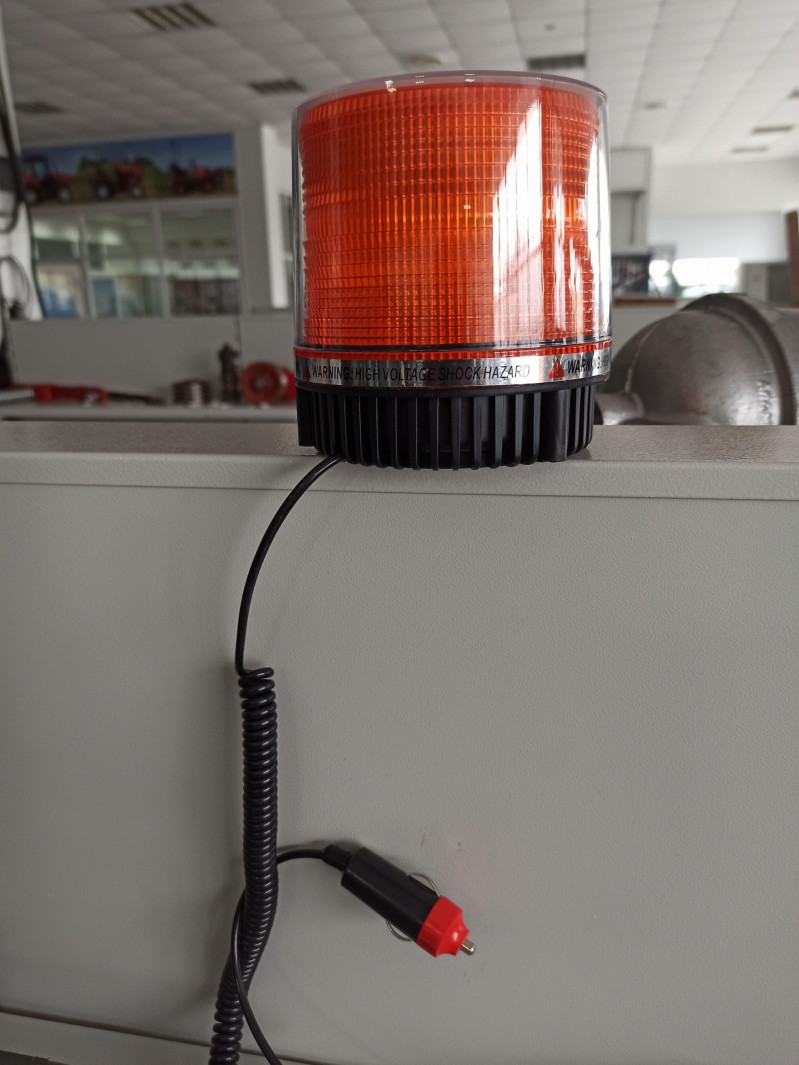 Маяк стробоскопический на магните — 1