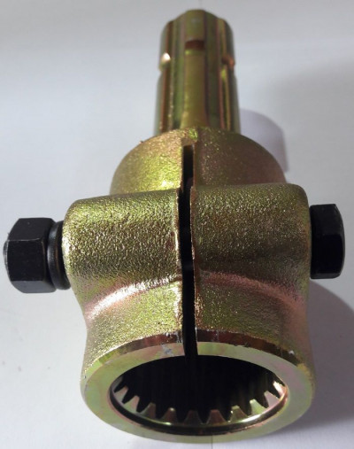 Адаптер 20х8 (внутр 20, наруж 8) на карданный вал LP2202208