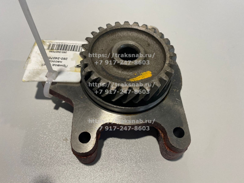 Привод шестеренного насоса Д-260 стар.об. 28град. — 3