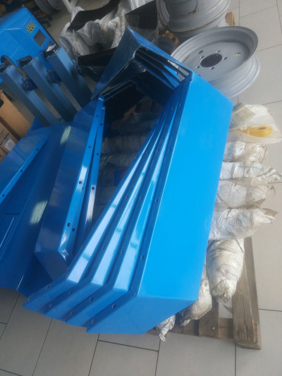 Крыло заднее правое (МТЗ) (пластик) цельное