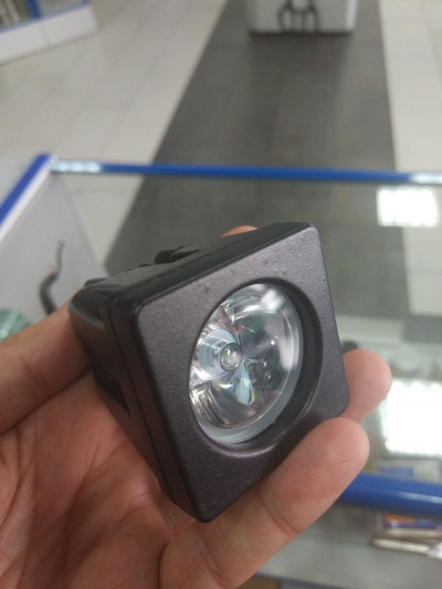 Фара светодиодная CH016 10W 1 диод по 10W